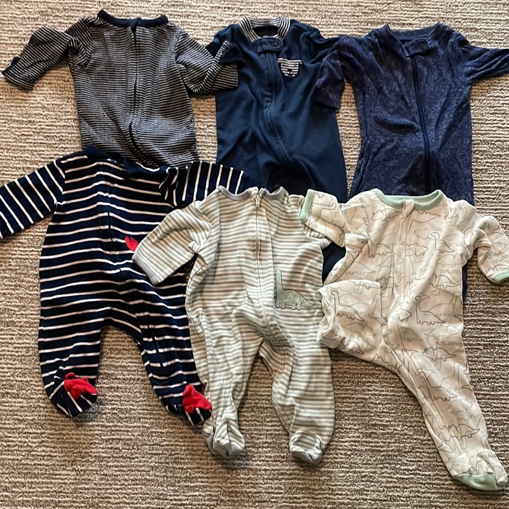 6 boys 0-3 / 3 month footie sleepers